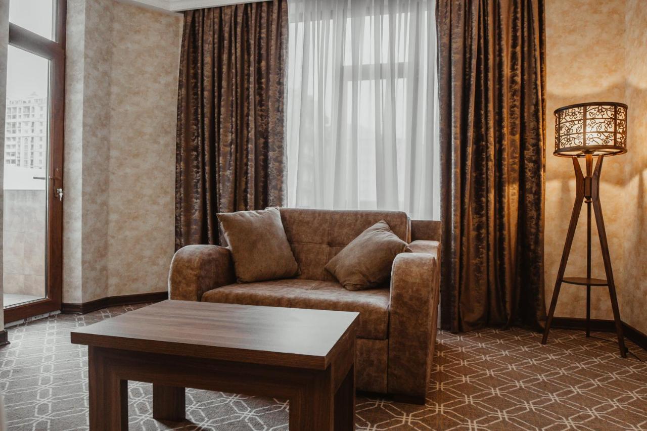 Alison Hotel Баку Екстер'єр фото